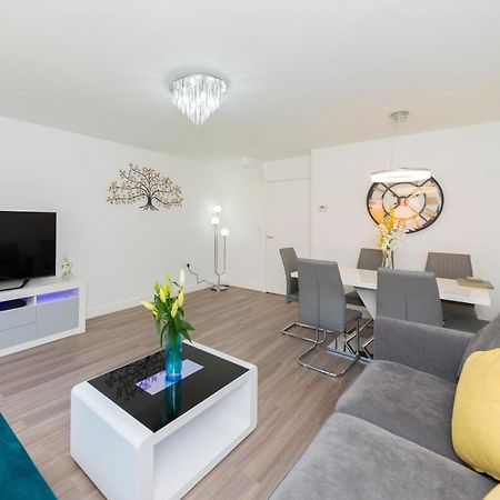 Greenfield Modern 3Br Home - Southcote Lane , Reading Exteriér fotografie
