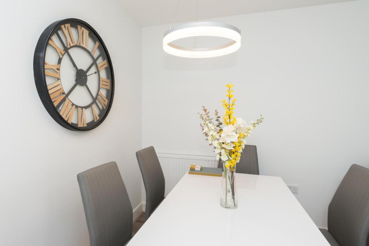 Greenfield Modern 3Br Home - Southcote Lane , Reading Exteriér fotografie