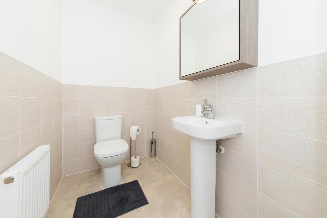 Greenfield Modern 3Br Home - Southcote Lane , Reading Exteriér fotografie