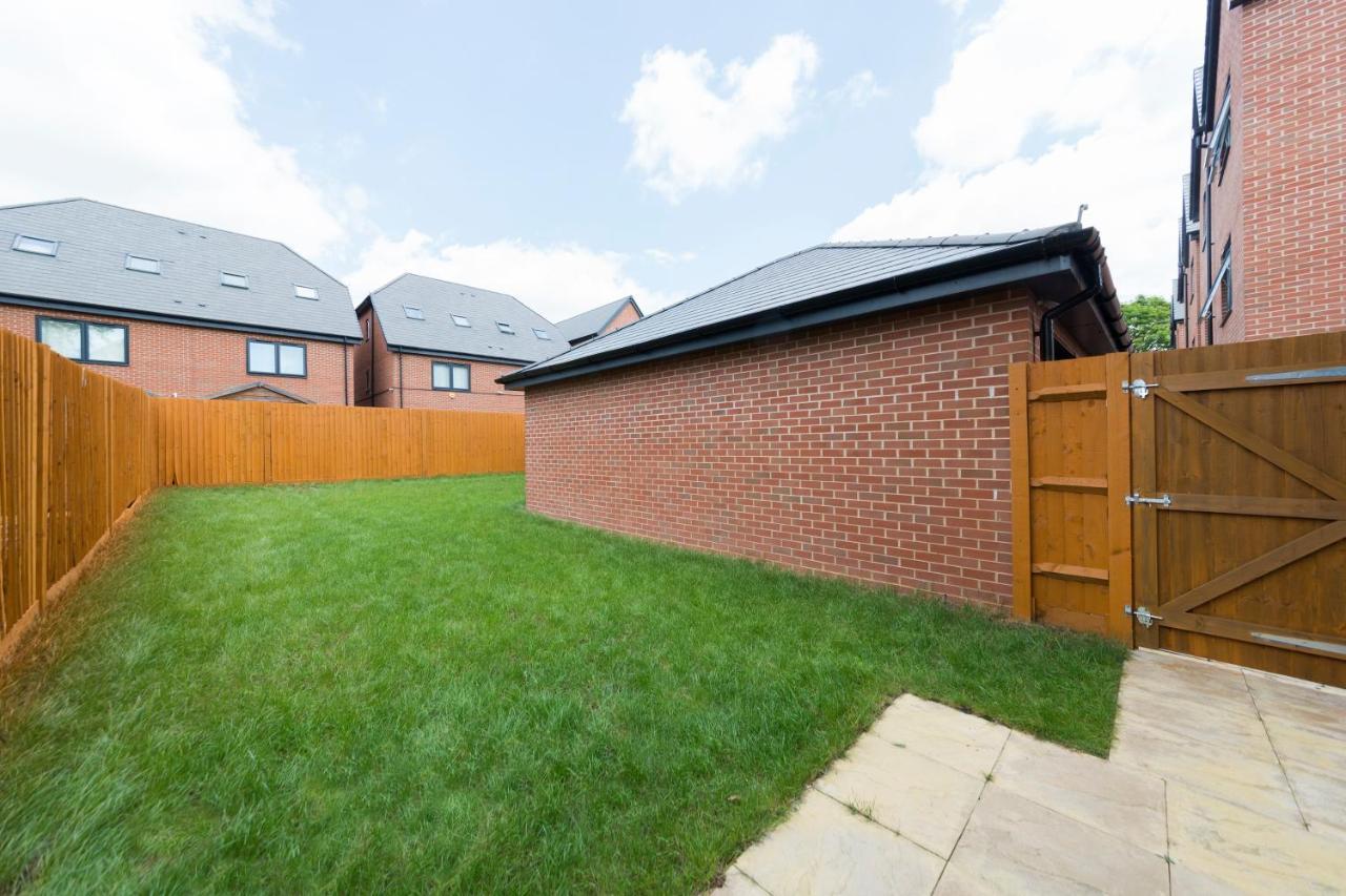 Greenfield Modern 3Br Home - Southcote Lane , Reading Exteriér fotografie