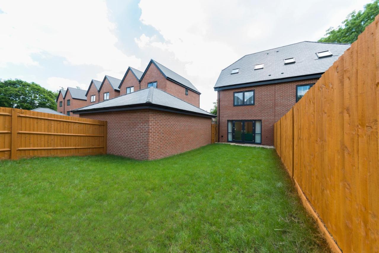 Greenfield Modern 3Br Home - Southcote Lane , Reading Exteriér fotografie